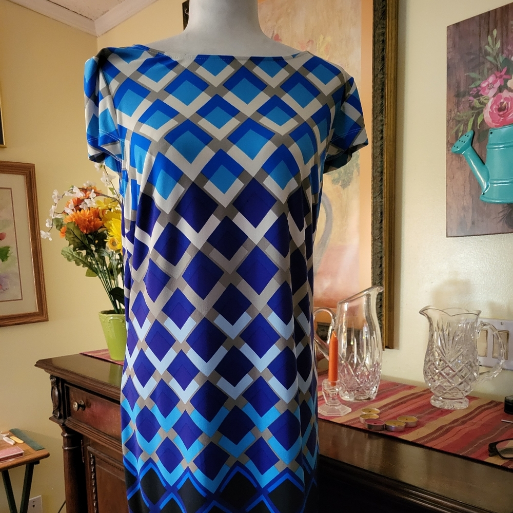 Women's dress